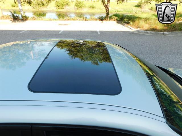 Photo of 2006 Silver metallic BMW M5