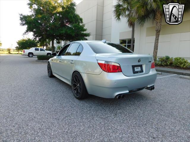 Photo of 2006 Silver metallic BMW M5