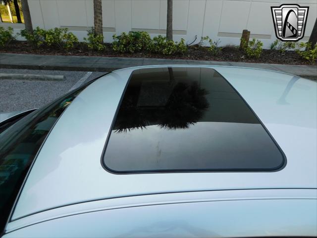 Photo of 2006 Silver metallic BMW M5