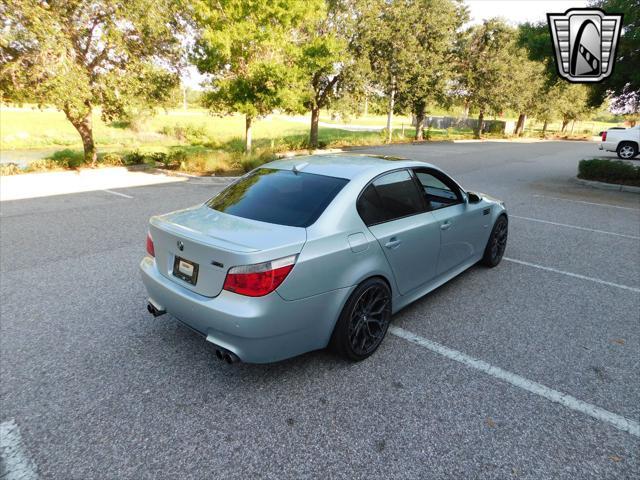 Photo of 2006 Silver metallic BMW M5