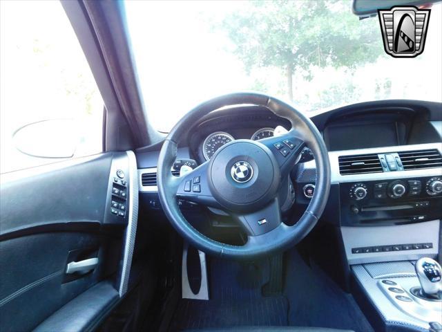 Photo of 2006 Silver metallic BMW M5