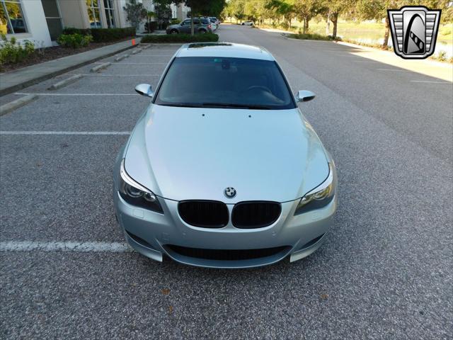 Photo of 2006 Silver metallic BMW M5