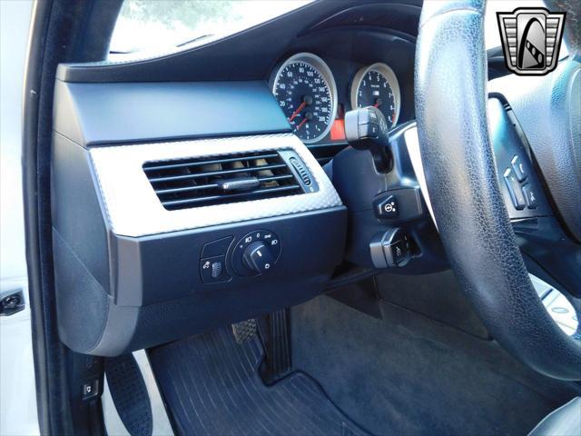 Photo of 2006 Silver metallic BMW M5