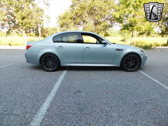Photo of 2006 Silver metallic BMW M5