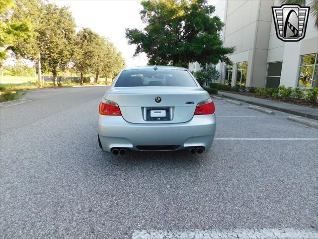 Photo of 2006 Silver metallic BMW M5