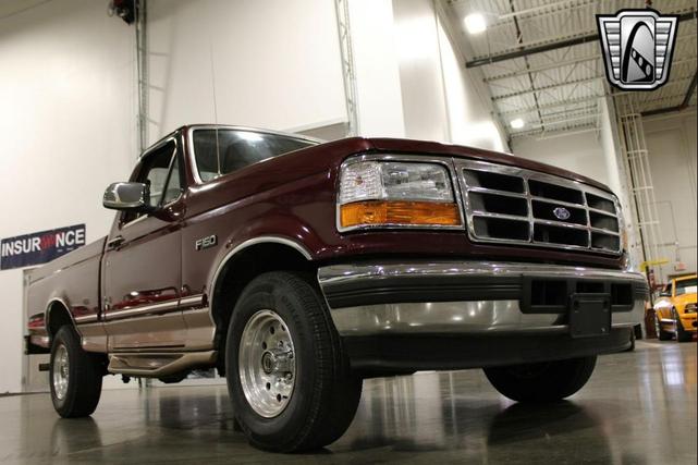 Photo of 1996 Maroon Ford F-150