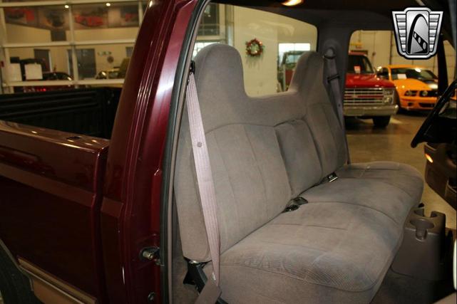 Photo of 1996 Maroon Ford F-150
