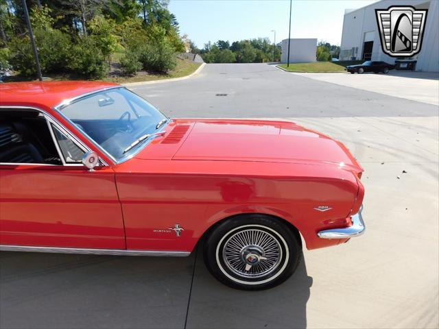 Photo of 1964 Red Ford Mustang