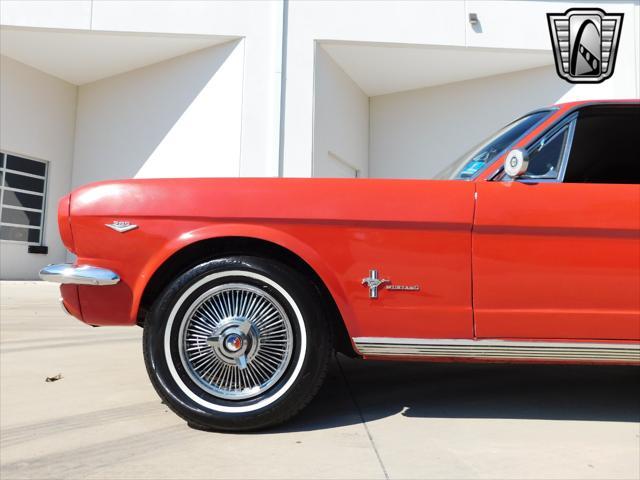 Photo of 1964 Red Ford Mustang