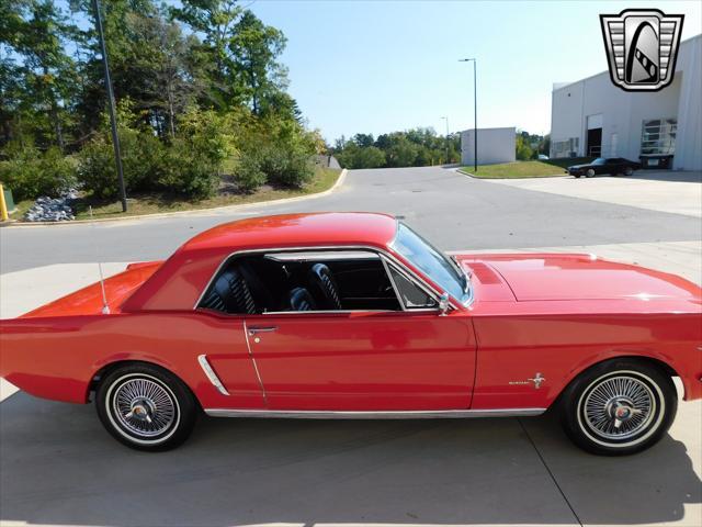 Photo of 1964 Red Ford Mustang