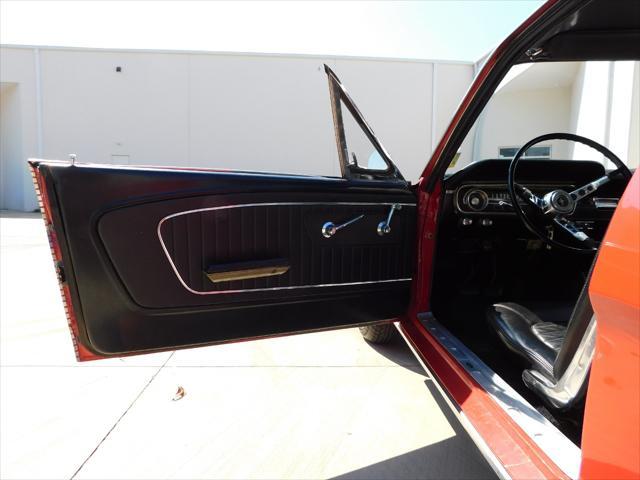 Photo of 1964 Red Ford Mustang