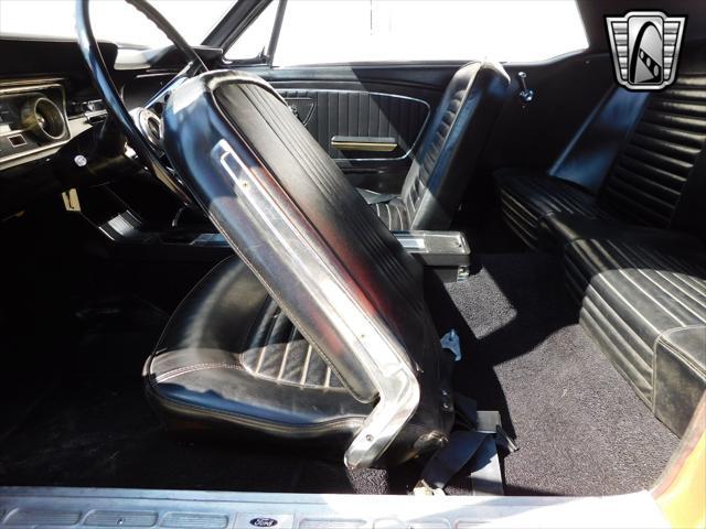 Photo of 1964 Red Ford Mustang