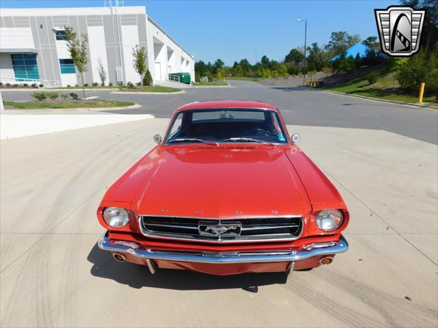 Photo of 1964 Red Ford Mustang