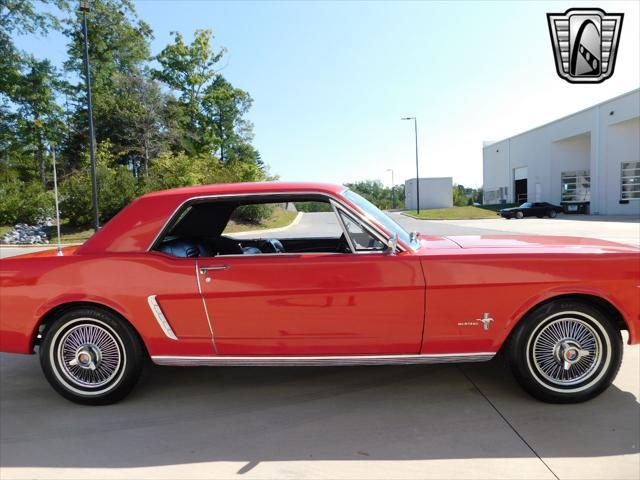 Photo of 1964 Red Ford Mustang