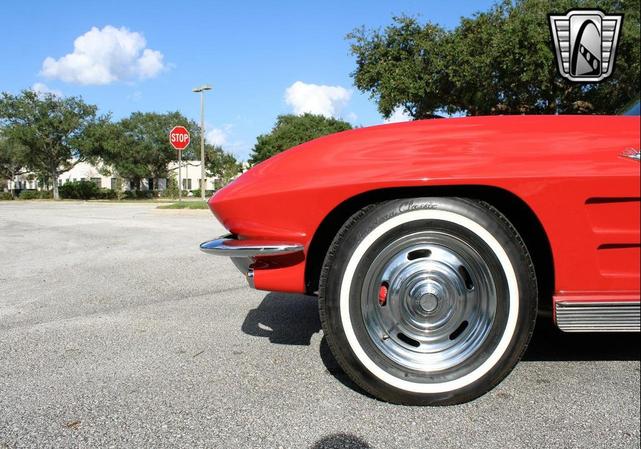 Photo of 1963 Red Chevrolet Corvette