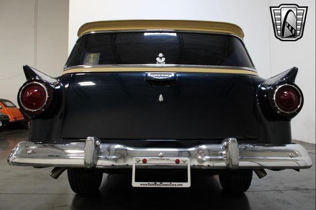 Photo of 1957 Blue and Cream Ford Ranch