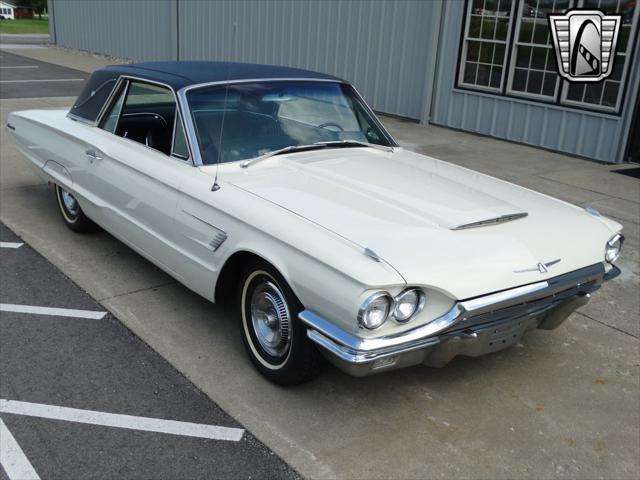 Photo of 1965 White Ford Thunderbird