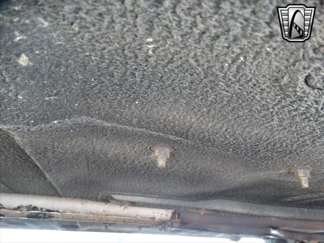 Photo of 1965 White Ford Thunderbird