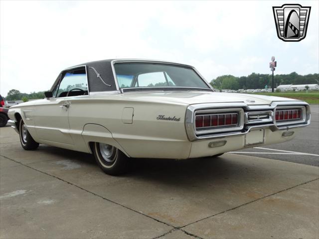 Photo of 1965 White Ford Thunderbird