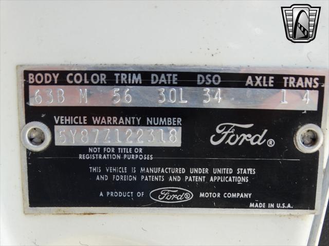 Photo of 1965 White Ford Thunderbird