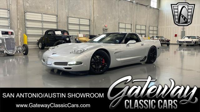 Photo of 2002 Silver Chevrolet Corvette