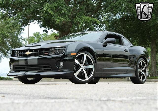 Photo of 2011 Black Chevrolet Camaro