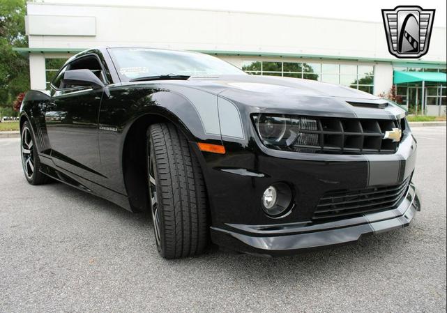 Photo of 2011 Black Chevrolet Camaro