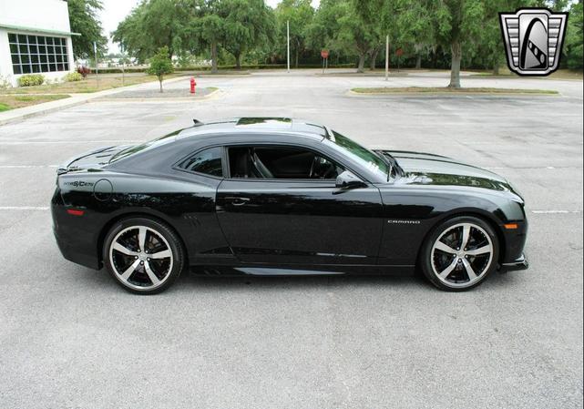 Photo of 2011 Black Chevrolet Camaro