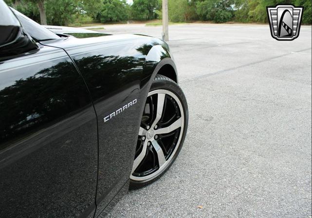 Photo of 2011 Black Chevrolet Camaro