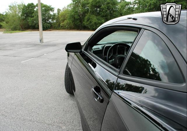 Photo of 2011 Black Chevrolet Camaro