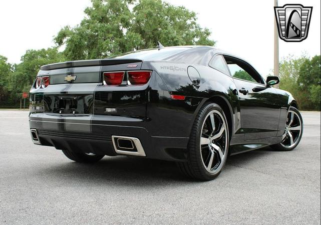Photo of 2011 Black Chevrolet Camaro