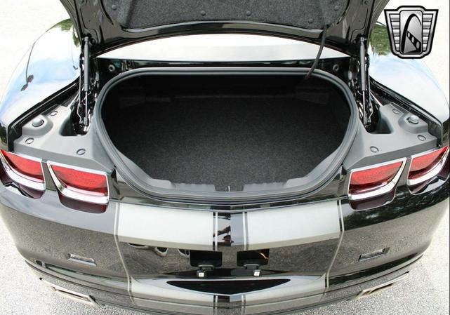 Photo of 2011 Black Chevrolet Camaro