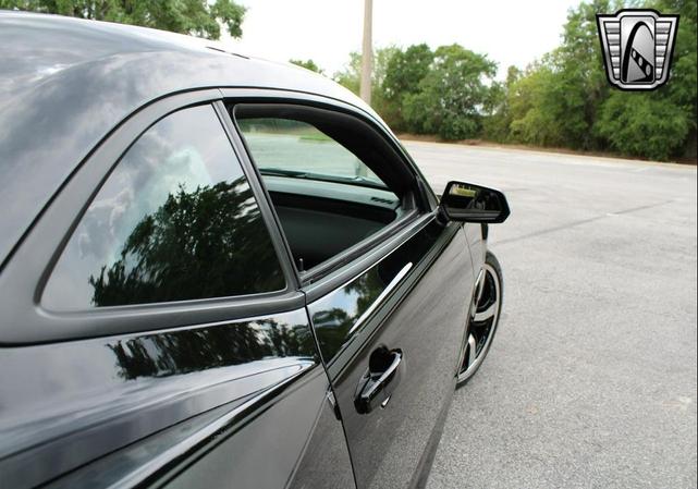 Photo of 2011 Black Chevrolet Camaro
