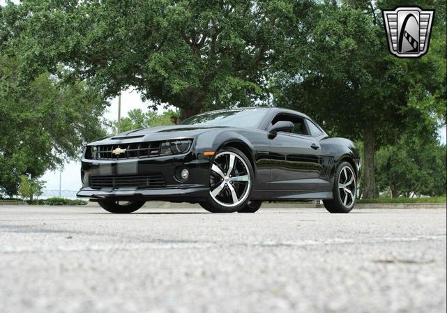 Photo of 2011 Black Chevrolet Camaro