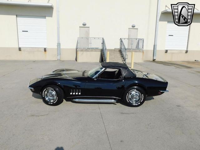 Photo of 1968 Black Chevrolet Corvette