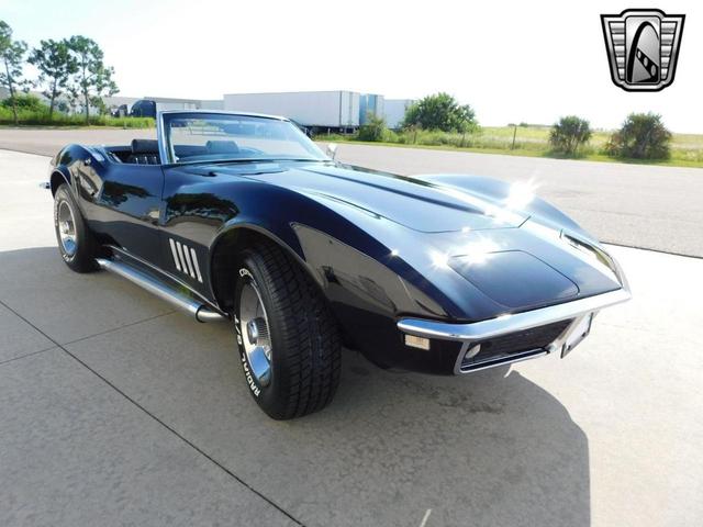 Photo of 1968 Black Chevrolet Corvette