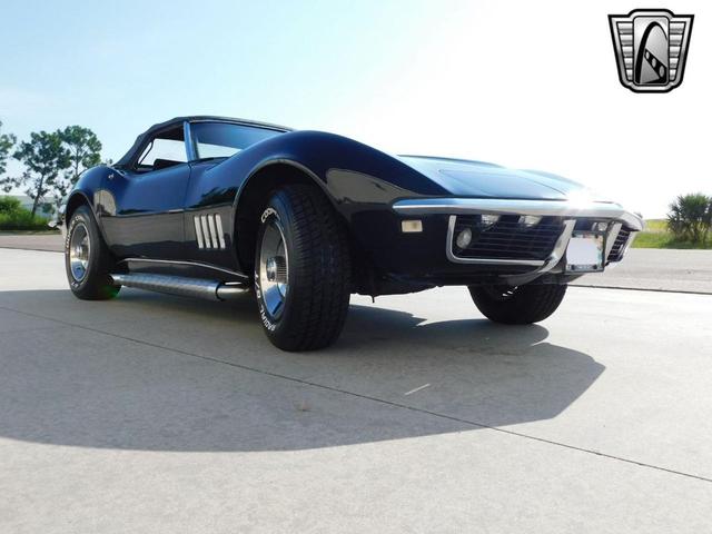 Photo of 1968 Black Chevrolet Corvette
