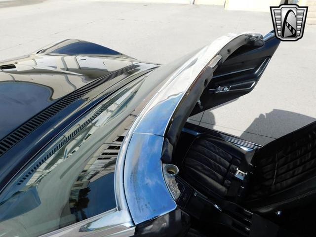 Photo of 1968 Black Chevrolet Corvette