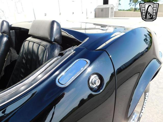 Photo of 1968 Black Chevrolet Corvette