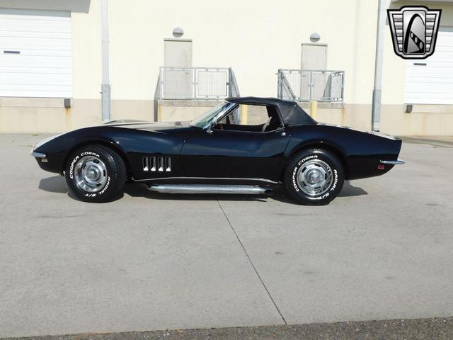 Photo of 1968 Black Chevrolet Corvette