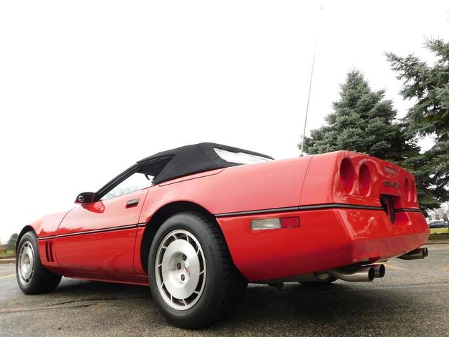 Photo of 1986 Red Chevrolet Corvette