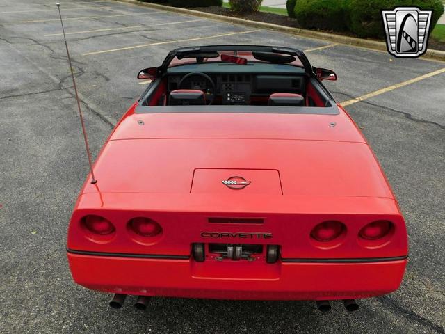 Photo of 1986 Red Chevrolet Corvette