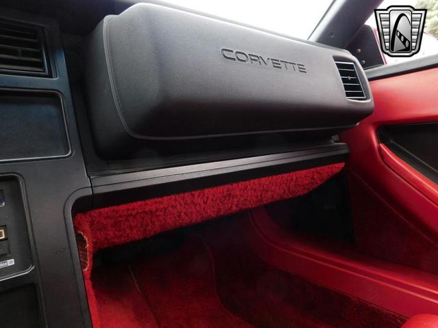 Photo of 1986 Red Chevrolet Corvette