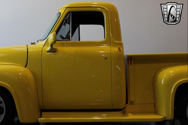 Photo of 1955 Yellow Ford F100