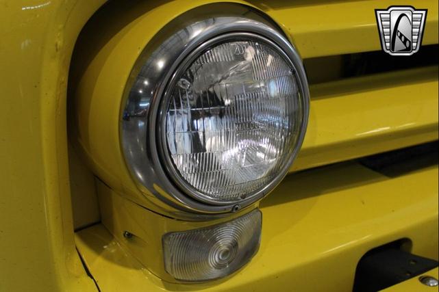 Photo of 1955 Yellow Ford F100