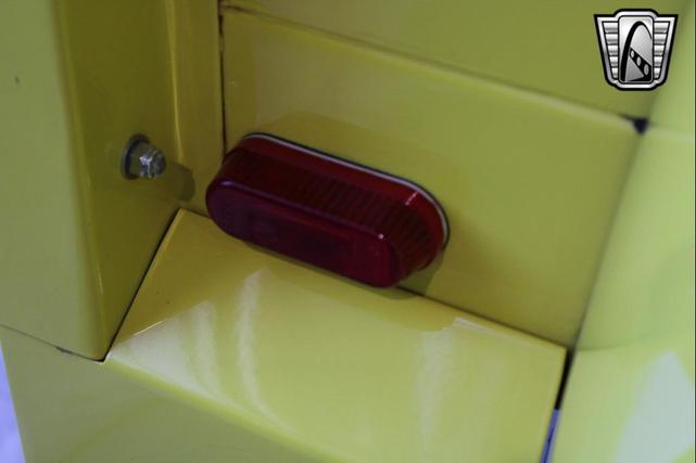 Photo of 1955 Yellow Ford F100