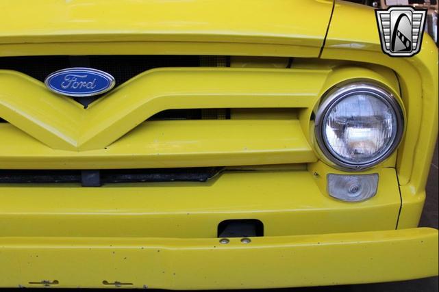 Photo of 1955 Yellow Ford F100