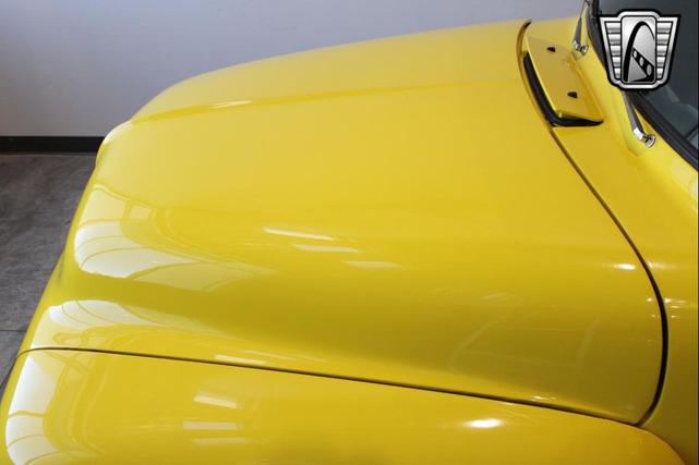 Photo of 1955 Yellow Ford F100