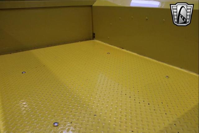 Photo of 1955 Yellow Ford F100