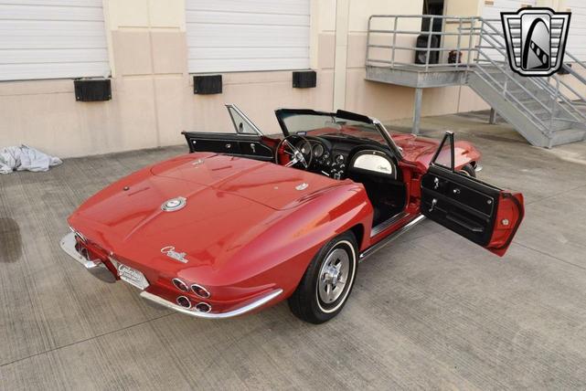 Photo of 1965 Red Chevrolet Corvette